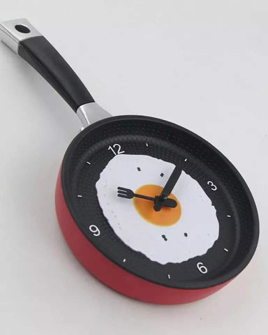 frypan shape kitchen wall clock