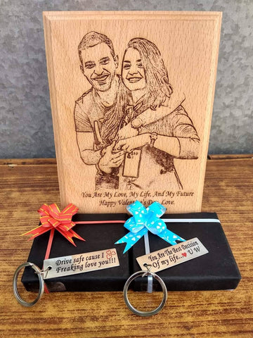 Personalized Wooden Frame with Metal Keychain